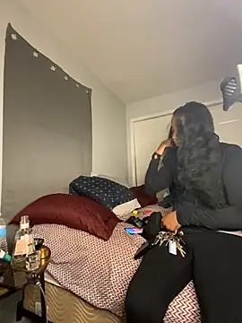 Yoshibaby2670 online show from 03-10-25, 12:26