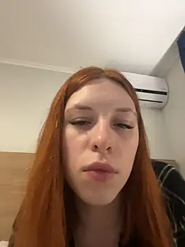 Mikka Blush online show from 06-15-26, 09:39