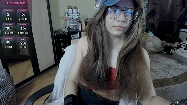 Snapshot of alexiamaleax chatting on 10-10-25, 10:42 alexiamaleax online show from 10-10-25, 10:42