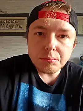 Snapshot of Lucieldark chatting on 01-21-25, 03:10 Lucieldark online show from 01-21-25, 03:10