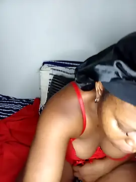 Snapshot of Lee_baby06 chatting on 02-12-25, 09:43 Lee baby06 online show from 02-12-25, 09:43