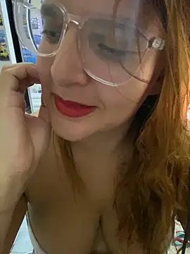 AliceRuivinha2 online show from 01-24-25, 09:26