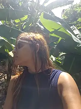 AliceRuivinha2 online show from 11-22-25, 11:42