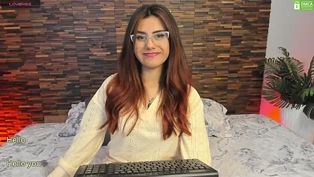 Snapshot of iriis_rosse chatting on 01-09-25, 11:45 iriis rosse online show from 01-09-25, 11:45