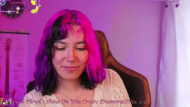 Snapshot of _zephyr_ chatting on 09-27-25, 05:18 zephyr online show from 09-27-25, 05:18