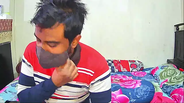 Hot Nila online show from 01-08-26, 03:09