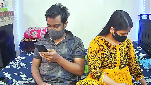 Hot Nila online show from 01-16-26, 03:32