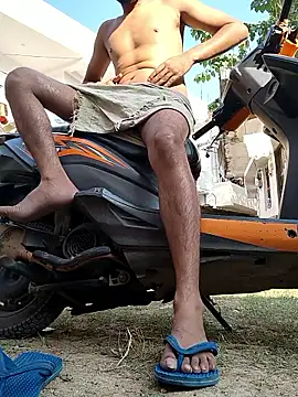 aryan 8051 online show from 11-13-25, 08:57