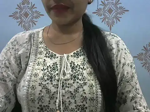 Misha Sweett online show from 10-22-25, 02:17