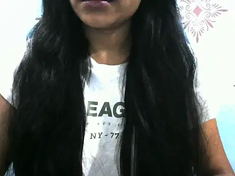 Snapshot of Misha_Sweett chatting on 05-14-26, 01:01 Misha Sweett online show from 05-14-26, 01:01