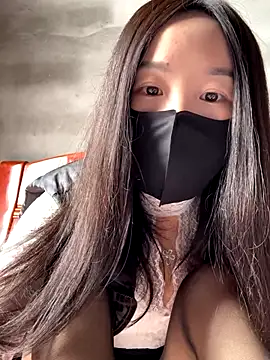 SSSniang- online show from 11-29-25, 05:54