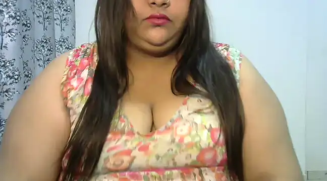 Snapshot of Jenny_lovee chatting on 01-29-25, 01:17 Jenny lovee online show from 01-29-25, 01:17