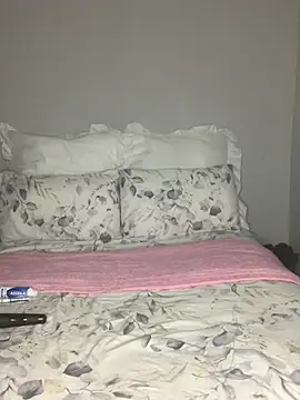 sexytinashe21 online show from 02-18-26, 08:16