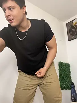 Thom Ohtani online show from 01-22-25, 02:15