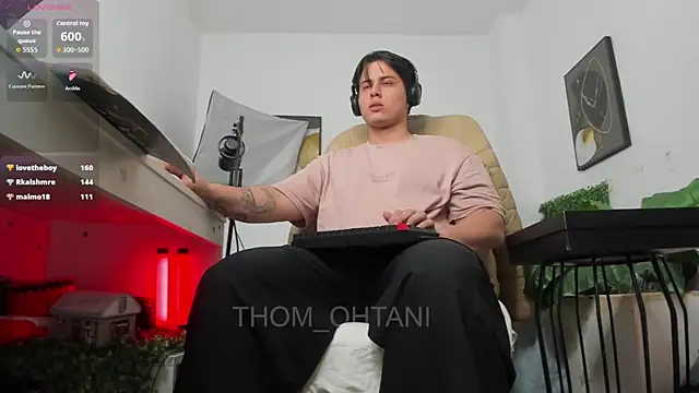 Thom Ohtani online show from 06-08-26, 05:41