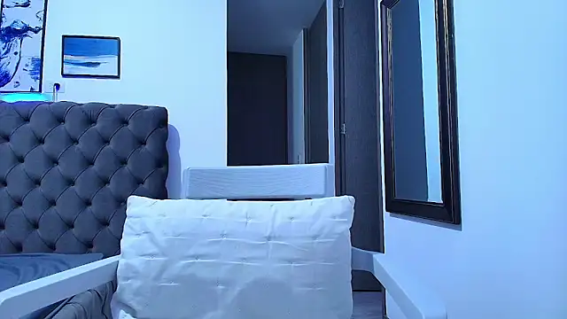 Snapshot of stellaallen24 chatting on 01-28-25, 02:21 stellaallen24 online show from 01-28-25, 02:21