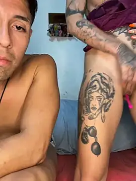 Izy cute  online show from 03-22-25, 04:03