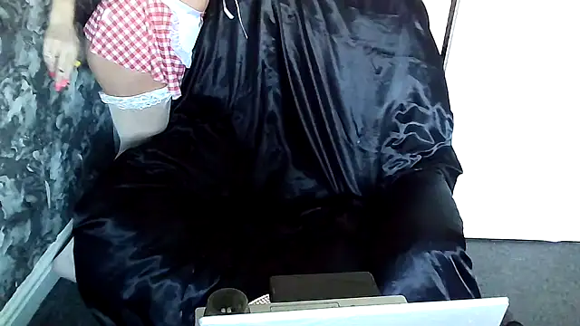 ImogenBrooke online show from 03-06-25, 10:20