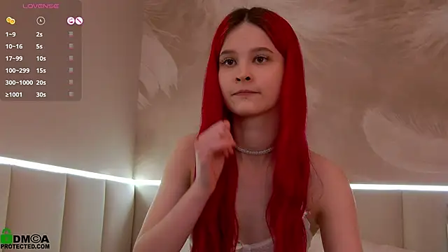 Snapshot of Rina_Red chatting on 03-22-25, 11:32 Rina Red online show from 03-22-25, 11:32