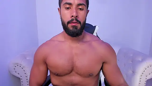 Santiago huntt online show from 10-07-25, 10:51