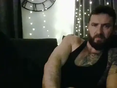 Snapshot of realdilf chatting on 01-21-25, 03:54 realdilf online show from 01-21-25, 03:54