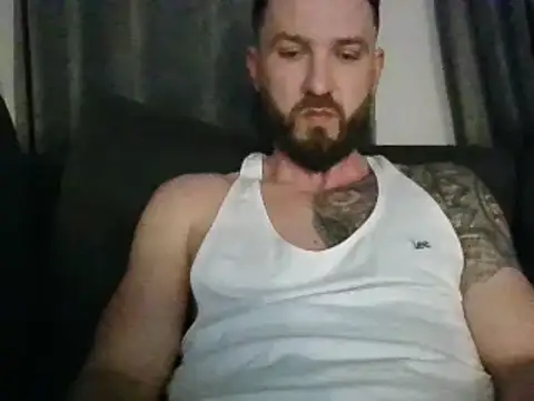 Snapshot of realdilf chatting on 03-13-25, 02:44 realdilf online show from 03-13-25, 02:44