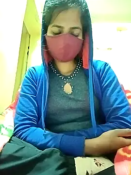 Snapshot of Pooja_cut chatting on 01-27-25, 05:15 Pooja cut online show from 01-27-25, 05:15