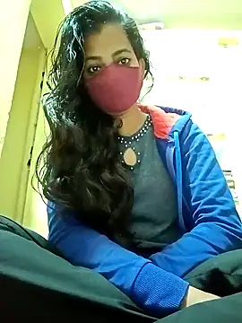 Snapshot of Pooja_cut chatting on 02-01-25, 12:18 Pooja cut online show from 02-01-25, 12:18