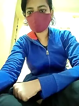 Snapshot of Pooja_cut chatting on 02-07-25, 02:08 Pooja cut online show from 02-07-25, 02:08