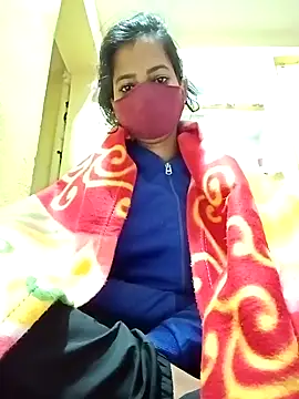 Snapshot of Pooja_cut chatting on 02-09-25, 12:49 Pooja cut online show from 02-09-25, 12:49