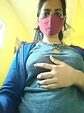 Snapshot of Pooja_cut chatting on 02-09-25, 03:53 Pooja cut online show from 02-09-25, 03:53