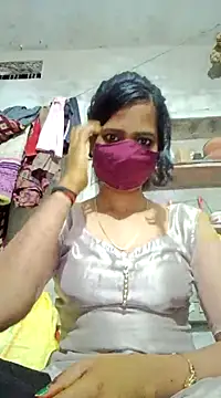 Snapshot of Pooja_cut chatting on 02-17-25, 06:15 Pooja cut online show from 02-17-25, 06:15