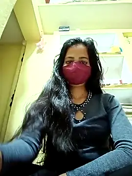 Snapshot of Pooja_cut chatting on 02-28-25, 04:20 Pooja cut online show from 02-28-25, 04:20