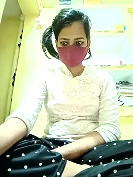 Snapshot of Pooja_cut chatting on 03-07-25, 01:09 Pooja cut online show from 03-07-25, 01:09