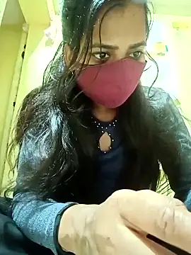 Snapshot of Pooja_cut chatting on 03-10-25, 04:35 Pooja cut online show from 03-10-25, 04:35