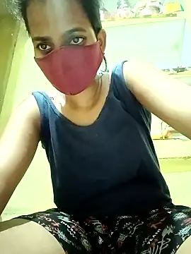 Snapshot of Pooja_cut chatting on 09-28-25, 03:39 Pooja cut online show from 09-28-25, 03:39