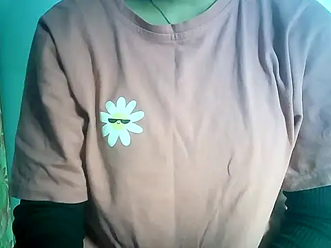 Barbie 183 online show from 12-18-25, 05:35