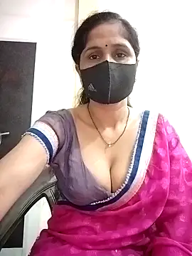 Snapshot of priyancyfun chatting on 09-16-25, 11:55 priyancyfun online show from 09-16-25, 11:55