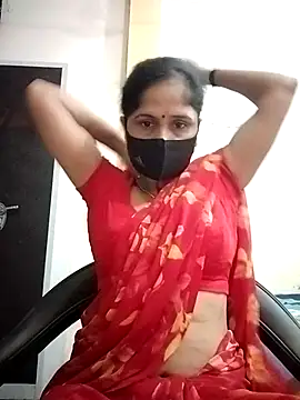 Snapshot of priyancyfun chatting on 10-19-25, 02:56 priyancyfun online show from 10-19-25, 02:56