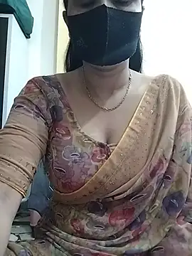 Snapshot of priyancyfun chatting on 06-16-26, 02:25 priyancyfun online show from 06-16-26, 02:25