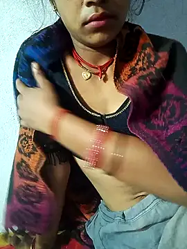 Snapshot of Amaya_Bajwa chatting on 02-11-25, 12:49 Amaya Bajwa online show from 02-11-25, 12:49