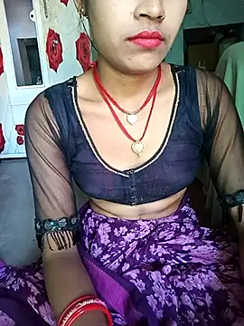 Snapshot of Amaya_Bajwa chatting on 02-14-25, 07:49 Amaya Bajwa online show from 02-14-25, 07:49