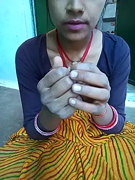 Snapshot of Amaya_Bajwa chatting on 02-24-25, 03:31 Amaya Bajwa online show from 02-24-25, 03:31