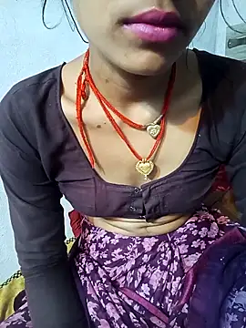 Snapshot of Amaya_Bajwa chatting on 03-01-25, 08:13 Amaya Bajwa online show from 03-01-25, 08:13