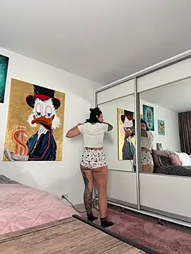 NNNoire online show from 04-24-26, 05:10