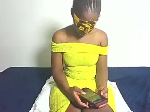 Snapshot of Brawn_nubian chatting on 02-07-25, 01:04 Brawn nubian online show from 02-07-25, 01:04