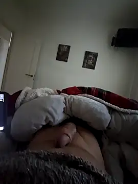 Snapshot of Gaditannus40 chatting on 02-16-25, 08:43 Gaditannus40 online show from 02-16-25, 08:43