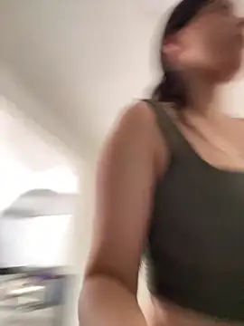 Snapshot of MilaRux chatting on 01-09-25, 05:43 MilaRux online show from 01-09-25, 05:43