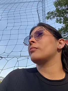 Snapshot of MilaRux chatting on 01-11-25, 10:18 MilaRux online show from 01-11-25, 10:18