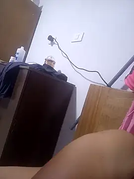 Elpeque x40 online show from 01-18-25, 02:25